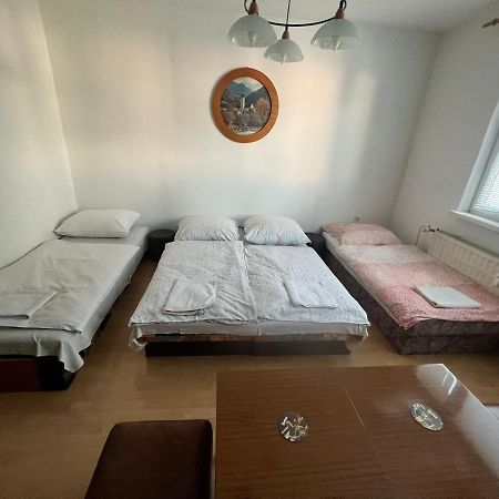Апартаменти Apartman Solid, Братислава Екстер'єр фото